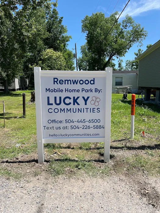 Remwood Mobile Home Park Picture 3