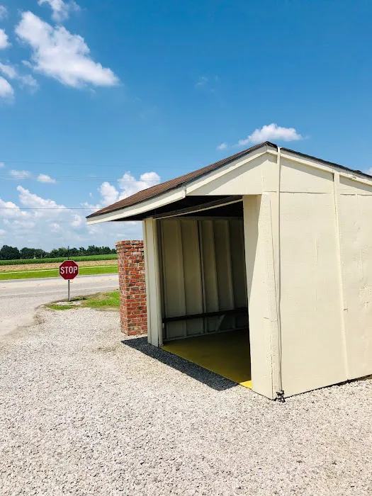 Belle Place Mobile Home Park Picture 5