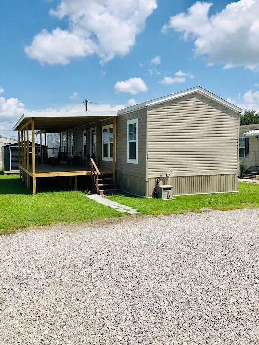 Belle Place Mobile Home Park Picture 2