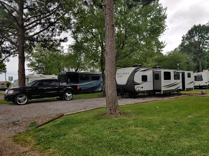 Laboulaie RV Park Picture 2