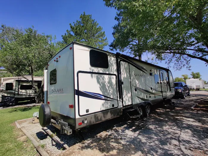 Laboulaie RV Park Picture 4