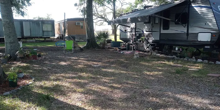 back to back rv park Picture 5