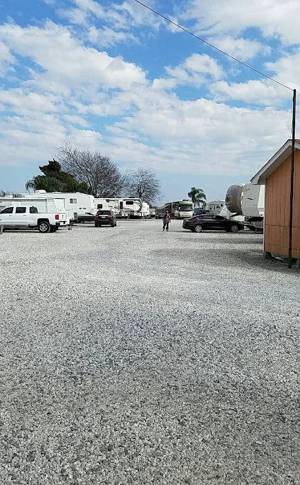 Houma RV Park Picture 10