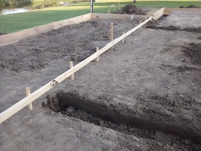 Eschetes Trailer Park Picture 2