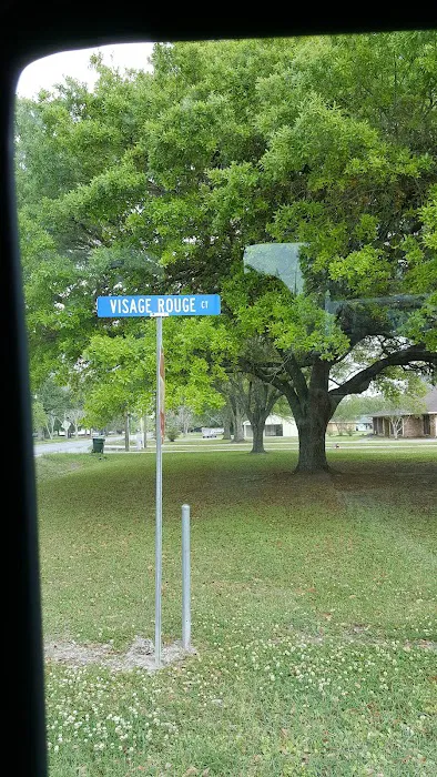 La Visage Rouge Picture 2