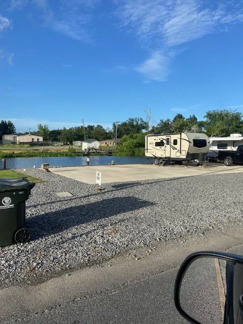 Waterfront RV Park Picture 5