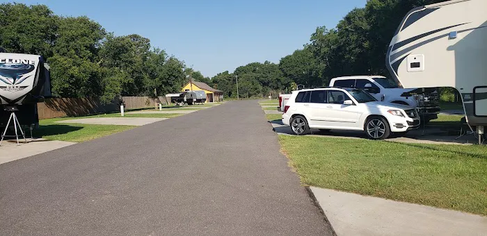 Acadian Oasis RV Park Picture 6