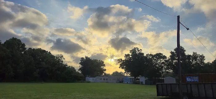 Summerwood Mobile Home Park Picture 5