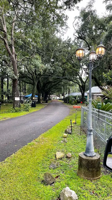 Spanish Lake RV Park Picture 4