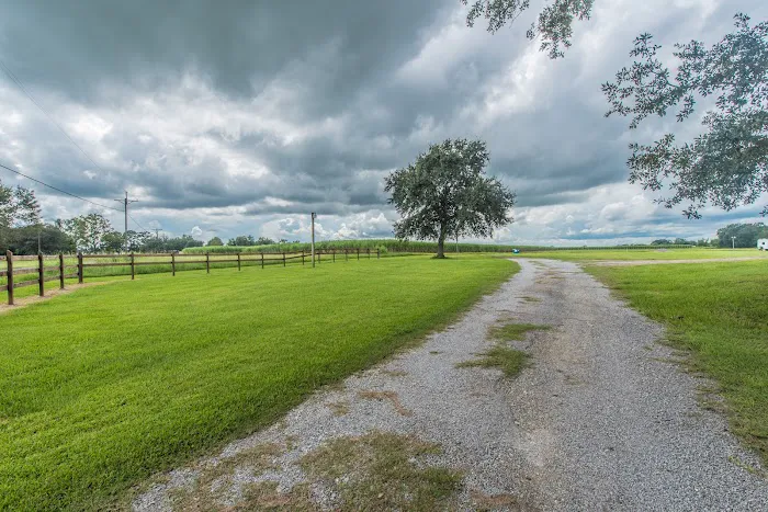 Oak Village RV Park and Campground Picture 5