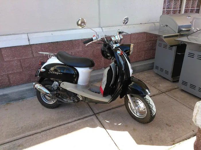 Trail's End Trailer Park Picture 1