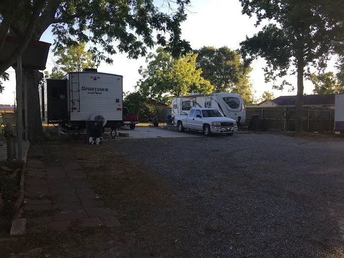 Tall Pines RV Park, Maurice, Louisiana Picture 6