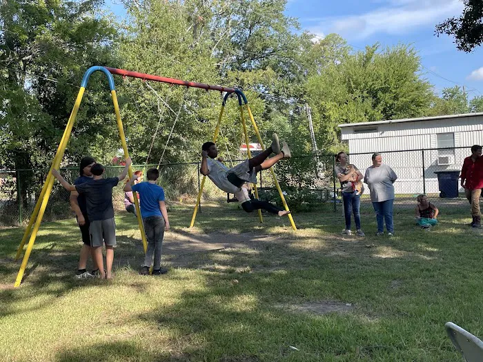 Cypress Estates Manufactured Home Community Picture 2