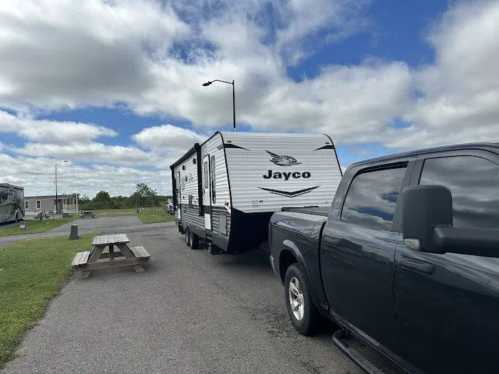 Lake Charles RV Resort by Rjourney Picture 6