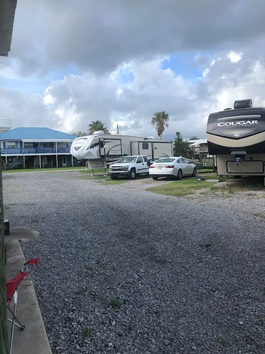 Island Palms RV Park Picture 5
