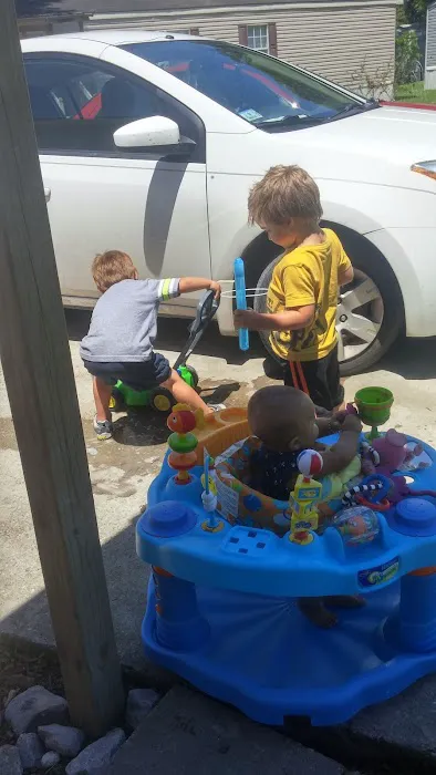 I-10 RV RESORT & Mobile Home Park Picture 4