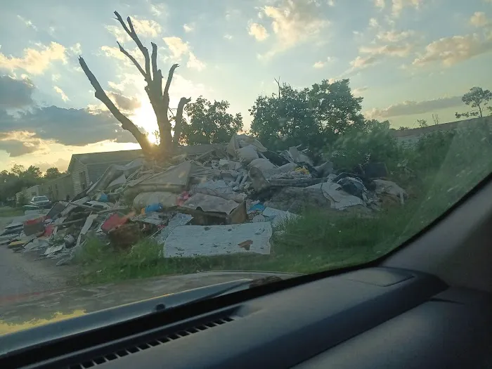 Country Aire Mobile Home Park Picture 9