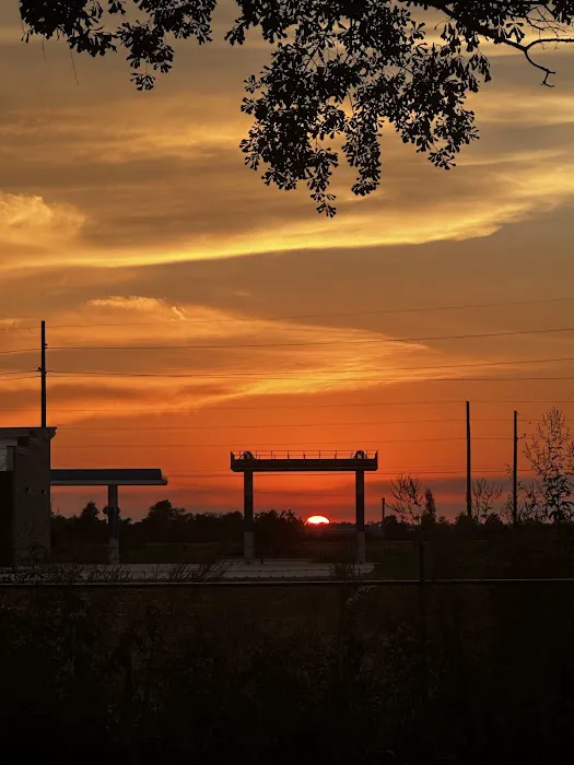 Country Aire Mobile Home Park Picture 5