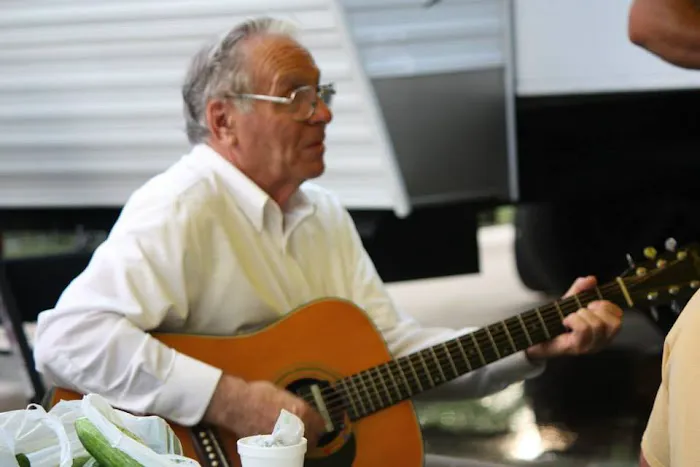 River Bend RV Park Picture 7