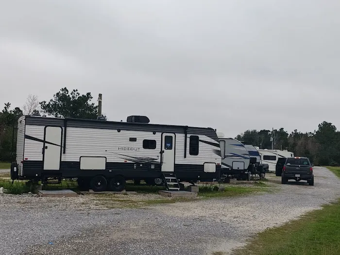 Cajun Heights RV Sites Picture 4