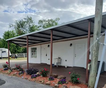 Twelve Palms RV Park