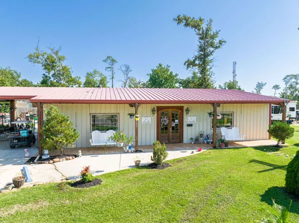 Twelve Oaks RV Park Picture 1