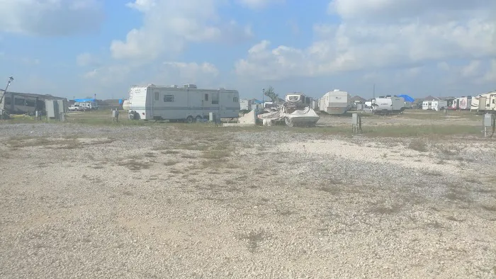 Gates at Mcneese RV Park Picture 7
