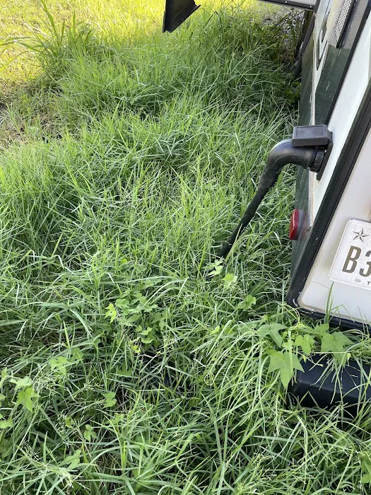 Gates at Mcneese RV Park Picture 10