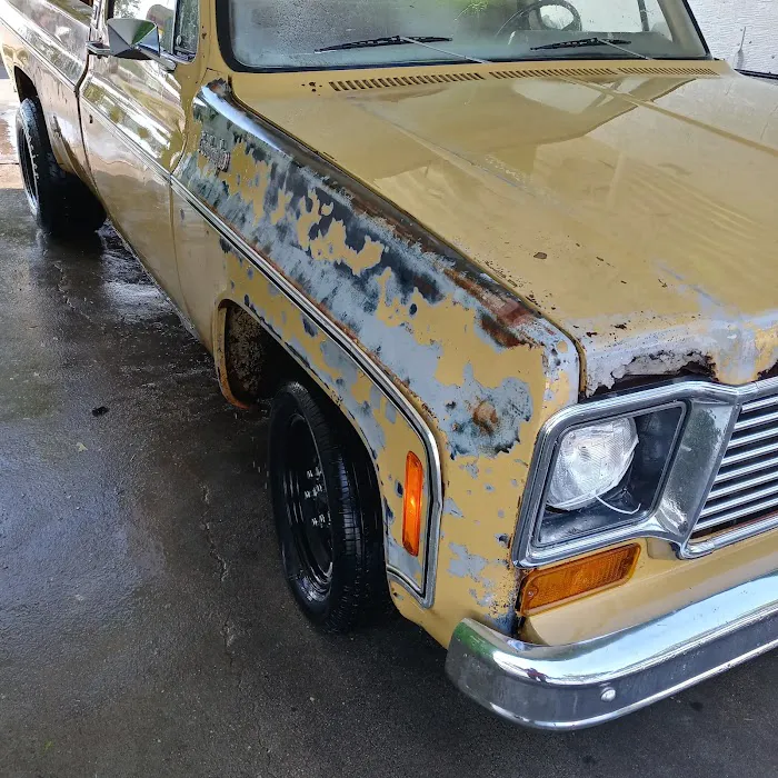 Pin Oak Community Picture 6