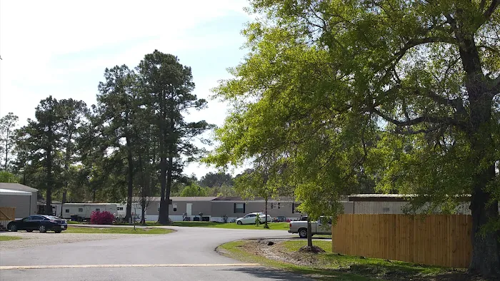 Pin Oak Community Picture 3