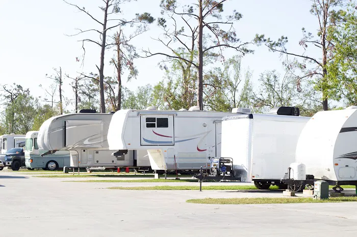 Paradise RV Park Picture 6