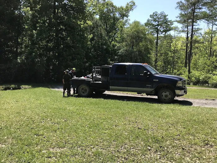 Calcasieu River RV Park Picture 4