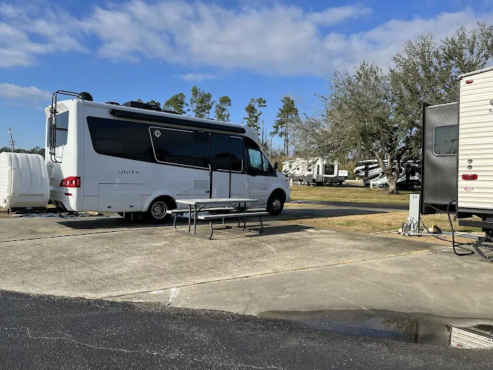 Whispering Meadow RV Park Picture 3