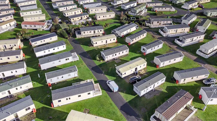 Pharos Mobile Home Community Picture 3