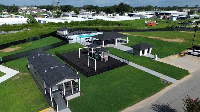 The Charleston Manufactured Housing Community Picture 8