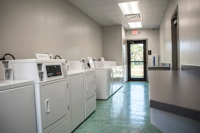 Osprey Lakes RV Park Picture 9