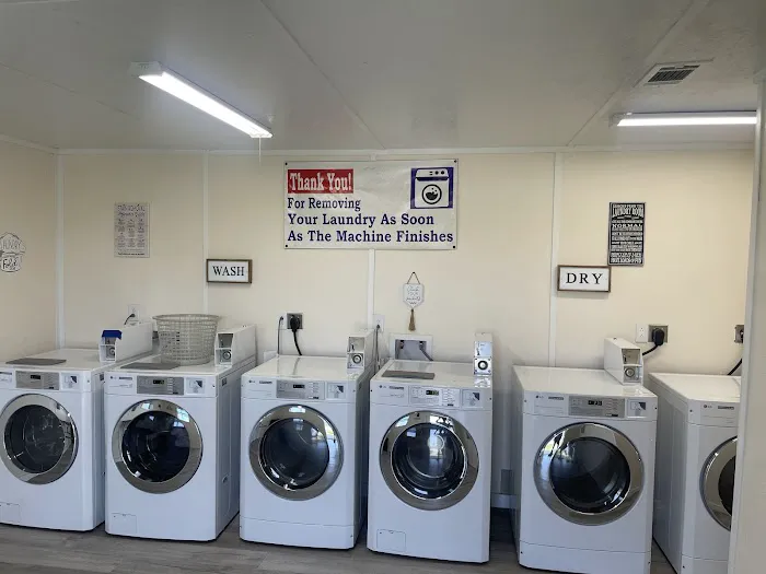 Big Lake RV Park Picture 7