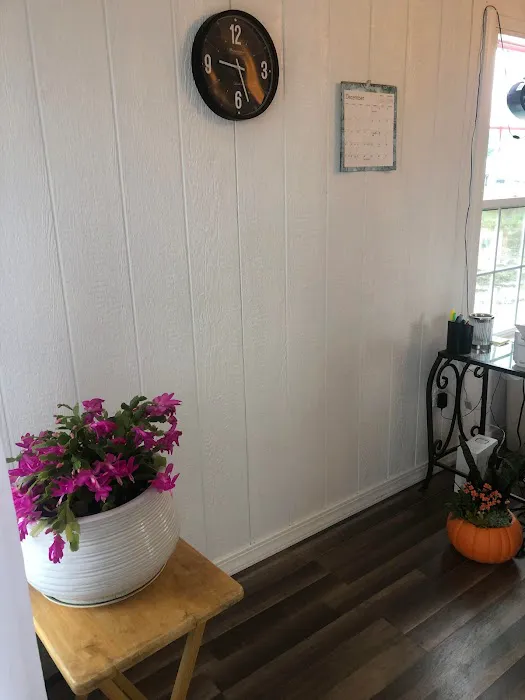 Happy Days RV Resort Picture 9