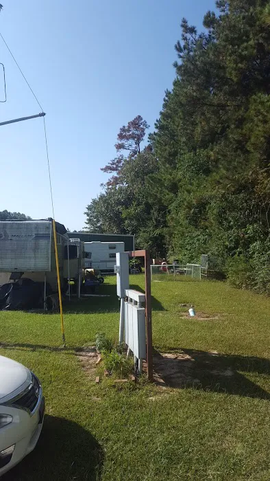 Pecan Acres RV Park Picture 9