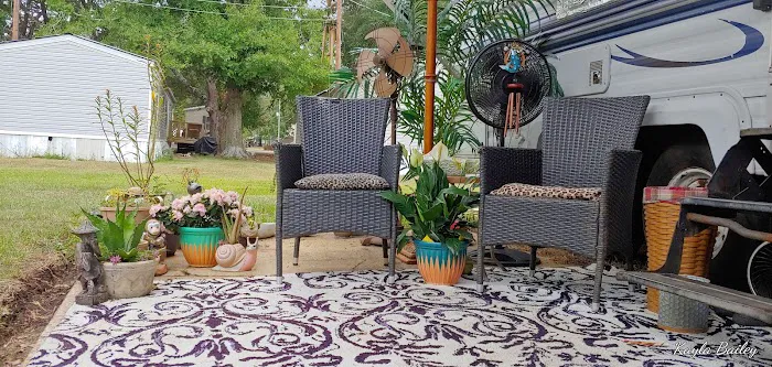 Holliday's Trailer Park and Mini Storage Picture 1