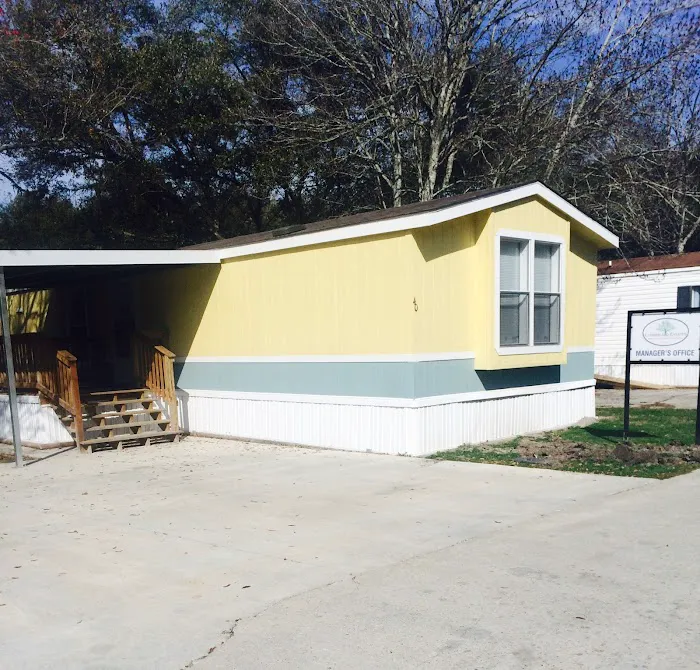 Cumberland Estates Manufactured Housing Community Picture 2