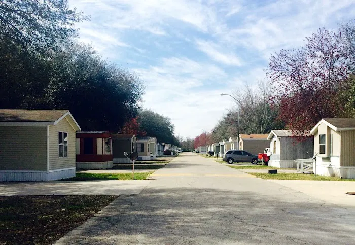 Cumberland Estates Manufactured Housing Community Picture 5