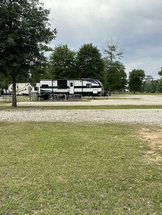 Trout Creek RV Park Picture 4