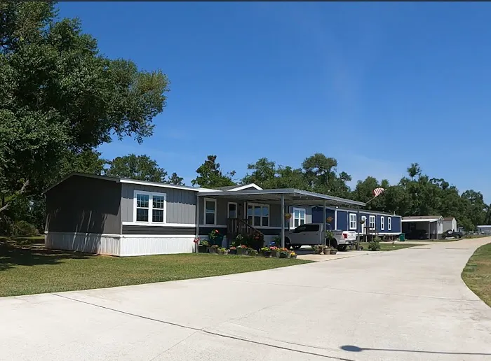 Twin Oaks Picture 10