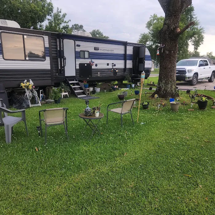 Carlyss Acres Mobile Home Park Picture 2