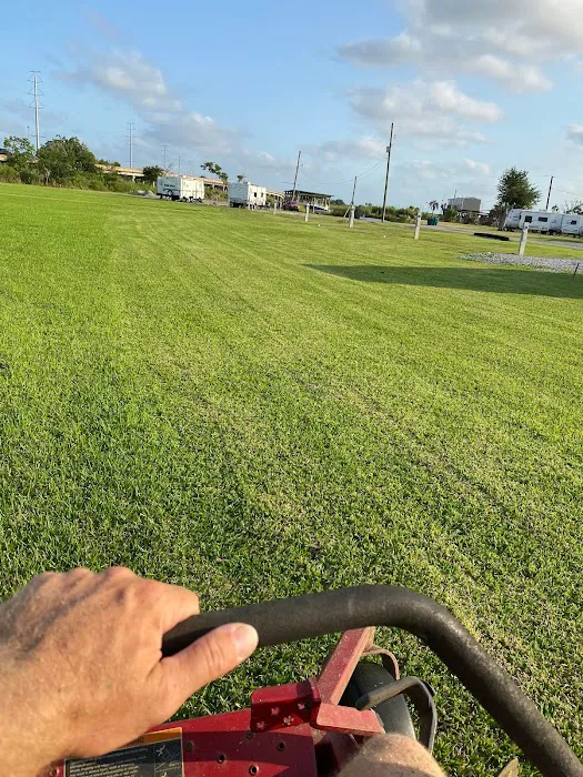 Bayou Oaks Resort & Marina Picture 9