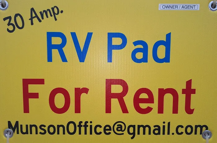 Rick's Private RV Padsite Picture 1