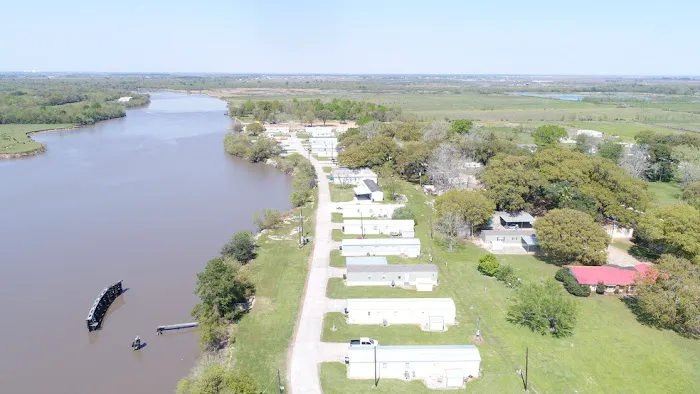 Hebert Estates Mobile Home & RV Park Picture 1