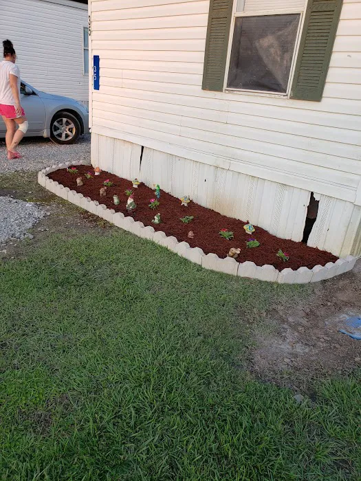 Shandy Acres Mobile Village Picture 3