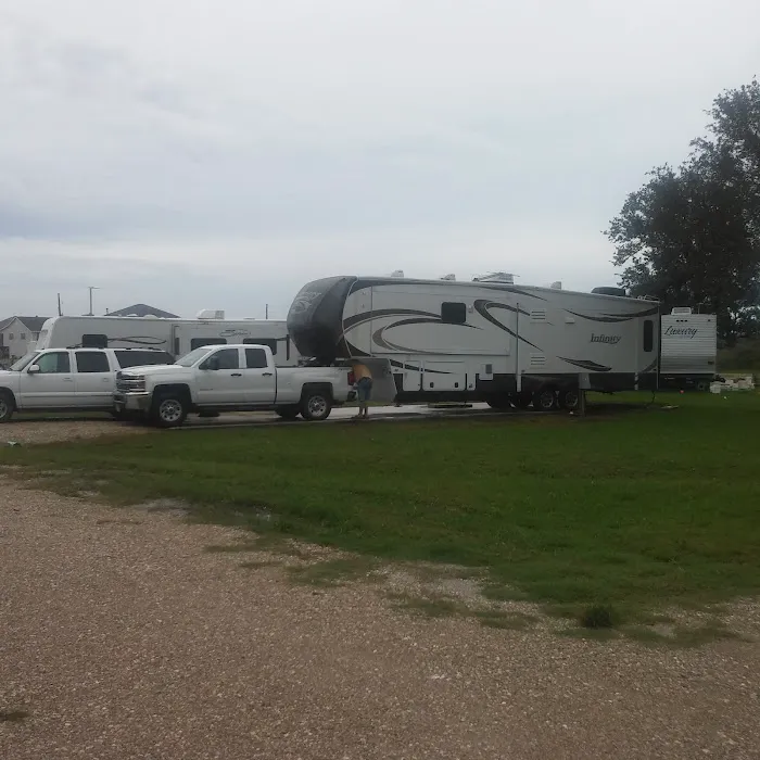 Channelview RV Park Picture 6